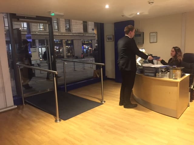 Business listing image