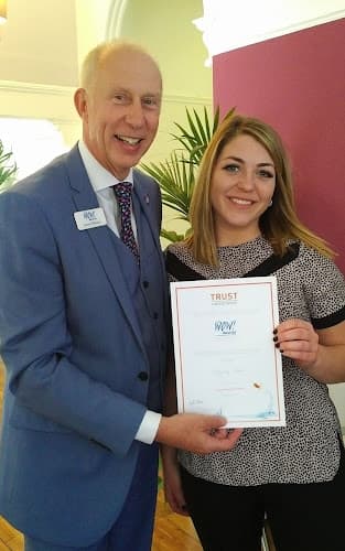 Business listing image