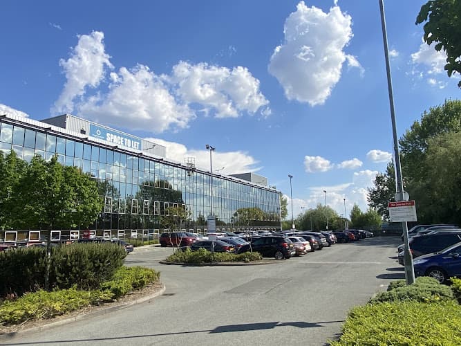 Business listing image