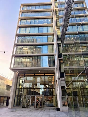 Business listing image