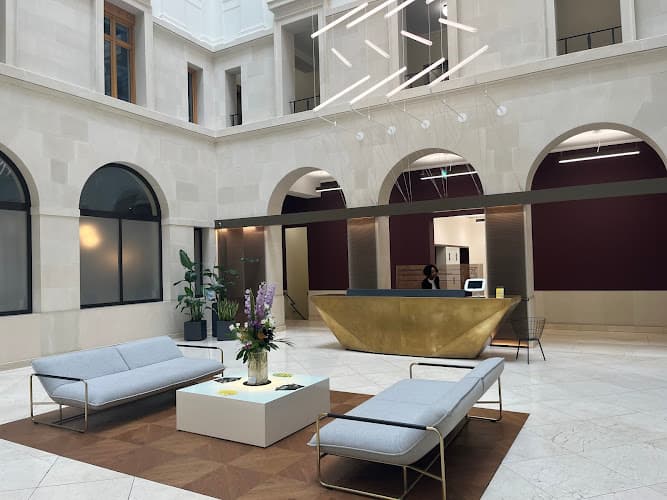 Business listing image