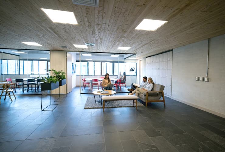 Business listing image